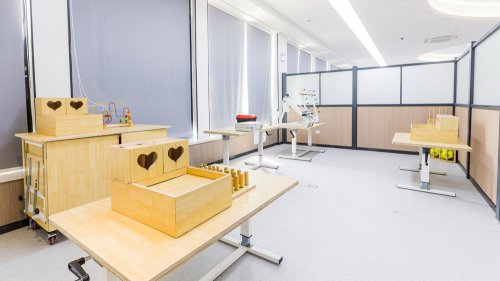 康复大厅器械展示1