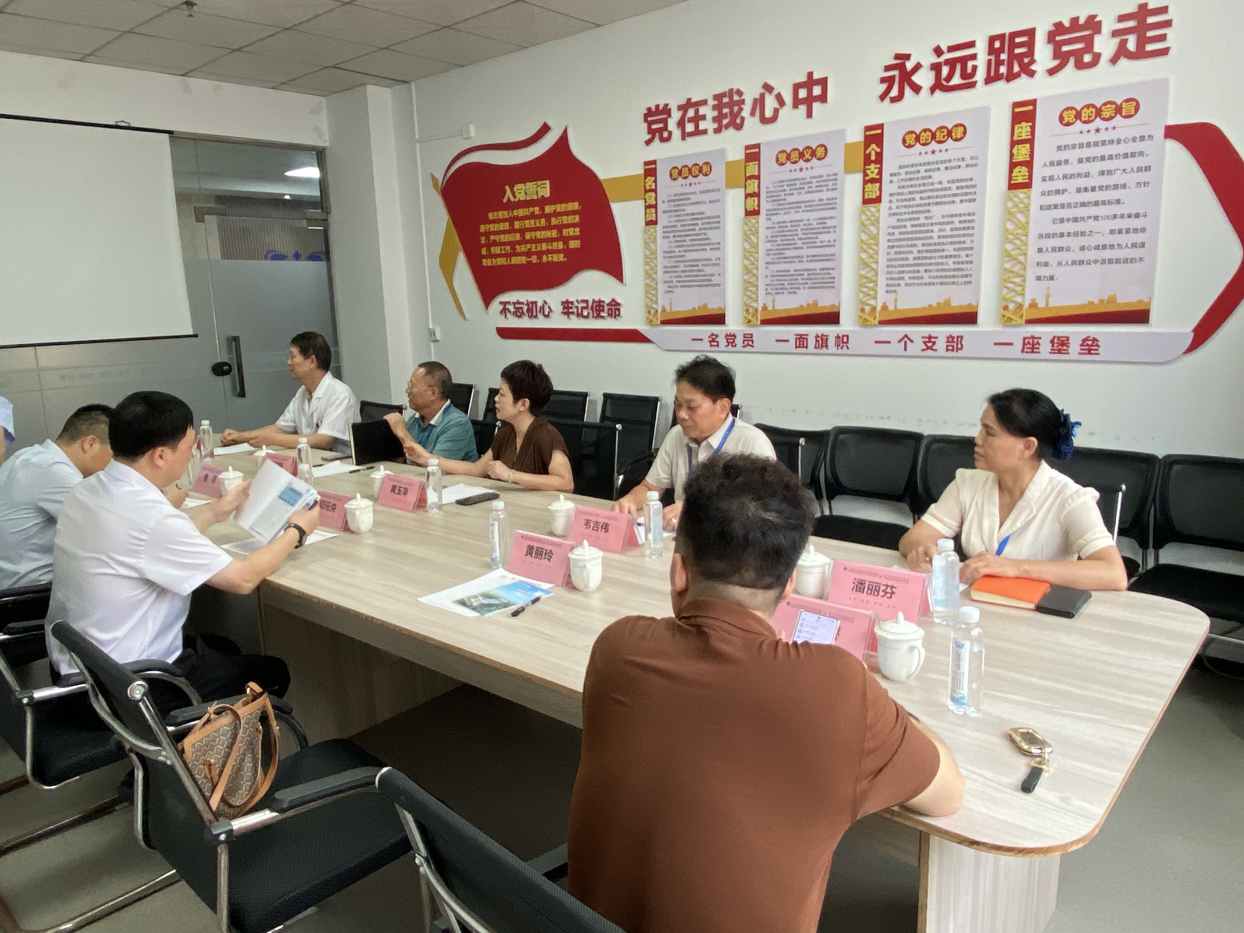 广西卫生职业技术学院临床医学院领导莅临南宁春暖康复医院参观考察 共商校